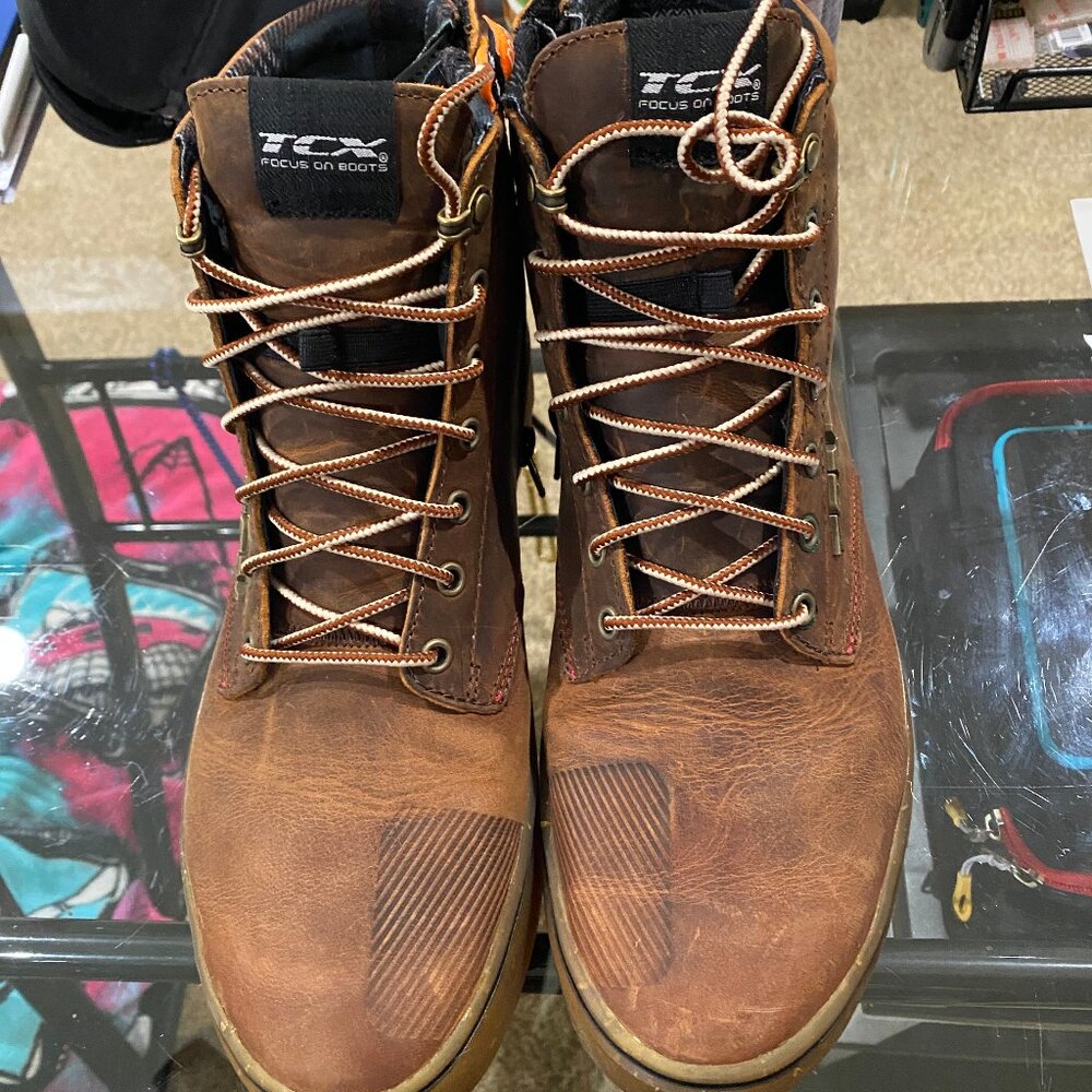 TCX - Mens Size 11 Motorcycle Shoes w/ Sidezip.